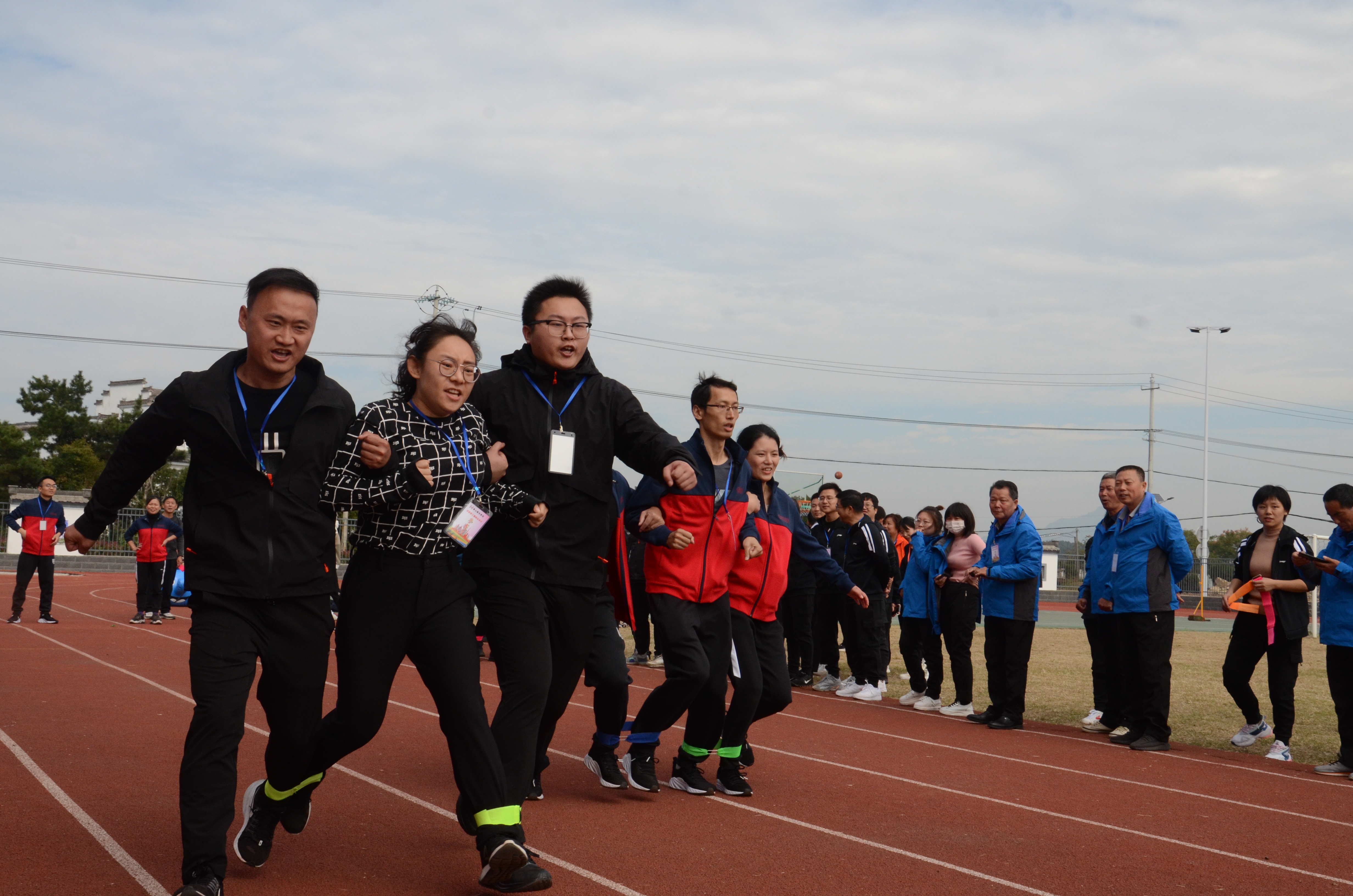 趣味運(yùn)動(dòng)會(huì)